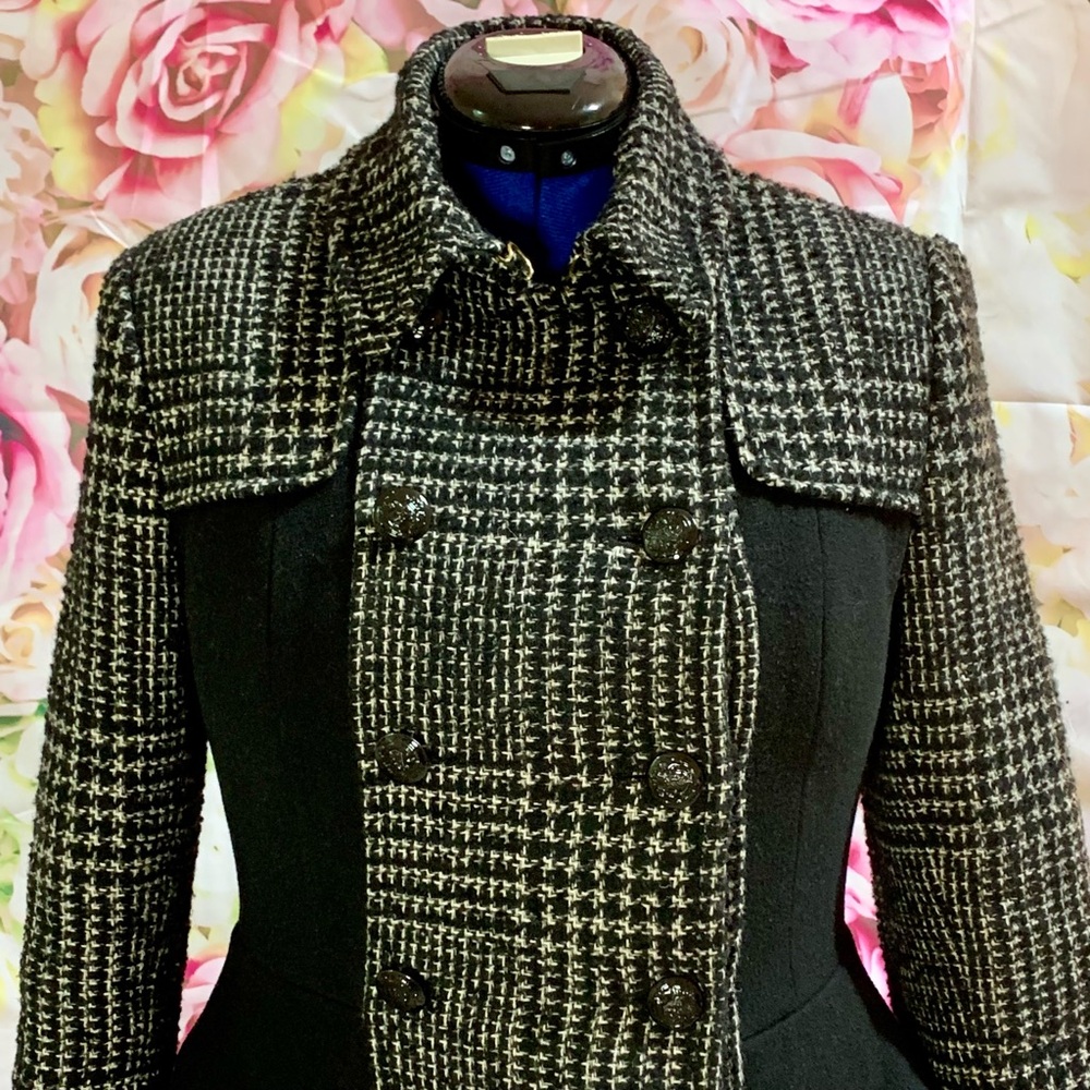 Betsey Johnson Black and Gray Tweed Houndstooth Coat - Picture 2 of 7